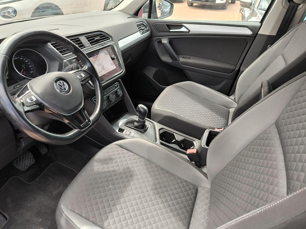 Volkswagen Tiguan 2.0 TDI SCR DSG Sport R-Line