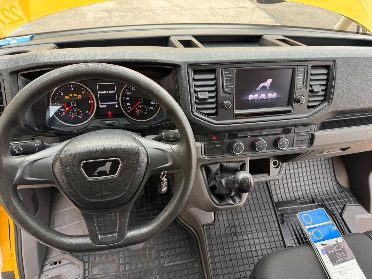 MAN TGE 3.5 2.0 TDI 140cv Cab. Lungo INCIDENTATO