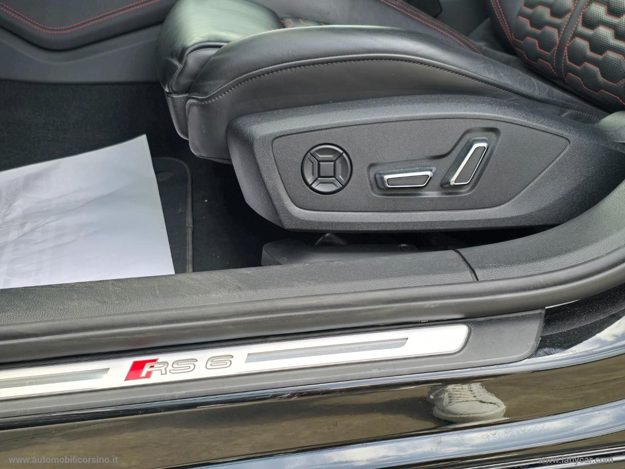 AUDI RS 6 Avant 4.0 TFSI V8 quattro tiptronic