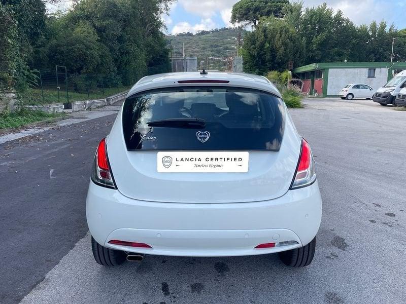 Lancia Ypsilon 1.2 69cv GPL Ecochic Gold