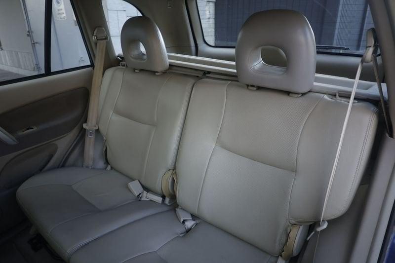 DR AUTOMOBILES dr5 DR AUTOMOBILES dr5 dr5 1.6 16V Bi-Fuel GPL 80KW ANNO 2010