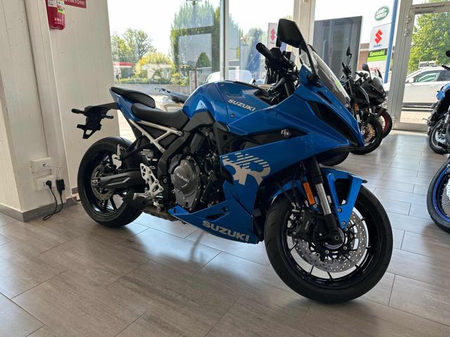 SUZUKI GSX-8R 8r