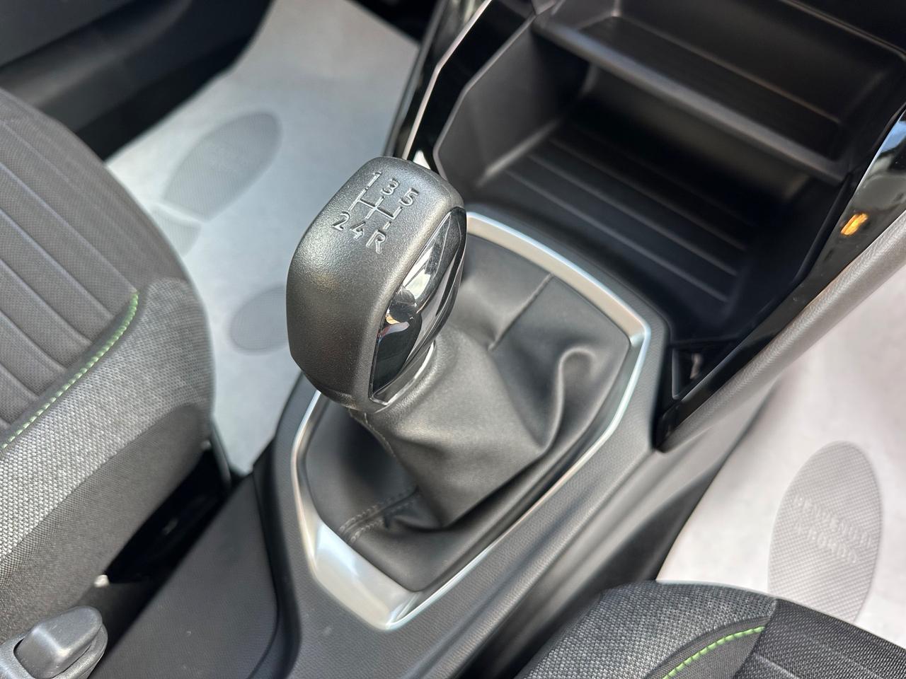 Peugeot 208 PureTech 75 S&S 5 p. Active KM 677 - 06/2024