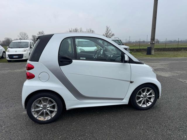 SMART ForTwo 1000 52 kW MHD coupé pulse