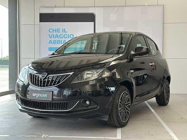 Lancia Ypsilon 1.0 FireFly 5 porte S&S Hybrid Ecochic