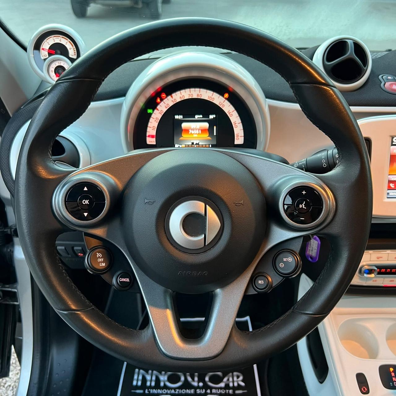 Smart ForFour 1.0 71CV TWINAMIC CAMERA PASSION LED NAVI