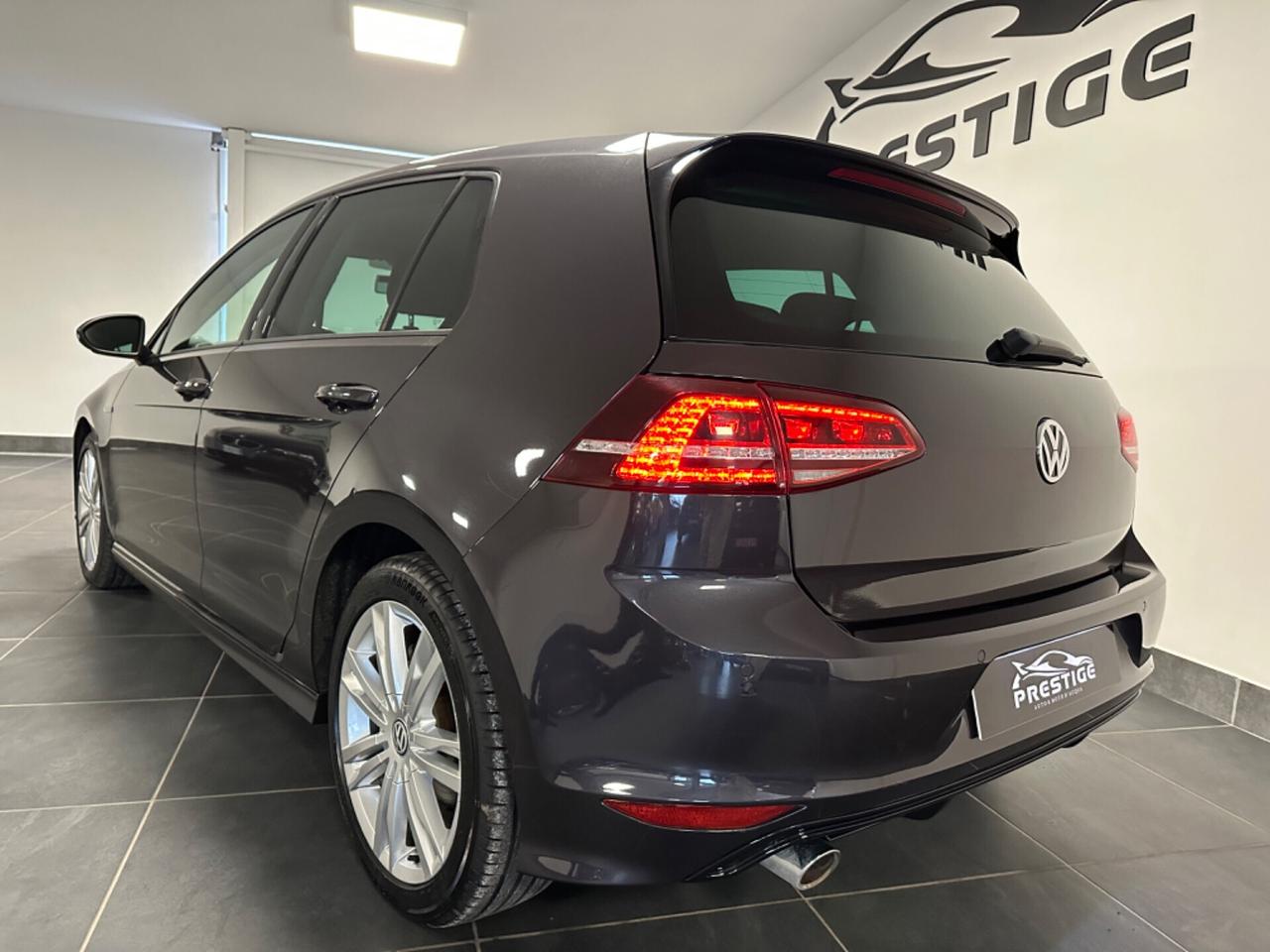 GOLF 1.6 TDI RLINE 110CV UNIPRO FULL PARI AL NUOVO