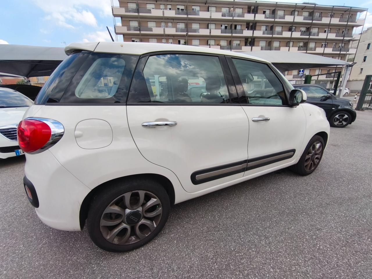 Fiat 500L 1.4 T-Jet 120 CV Lounge