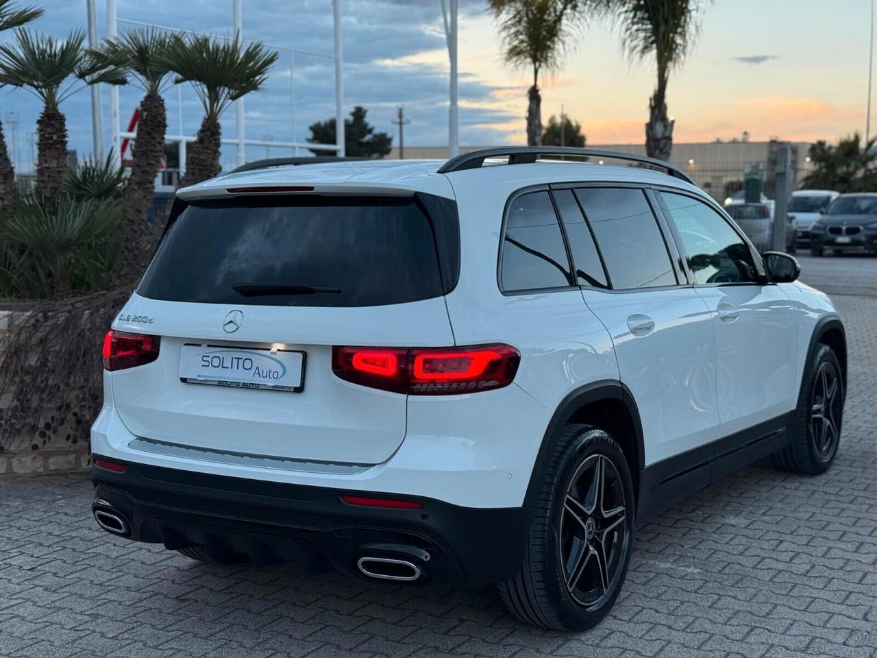 Mercedes-benz GLB 200 d Automatic Premium AMG Night Edition