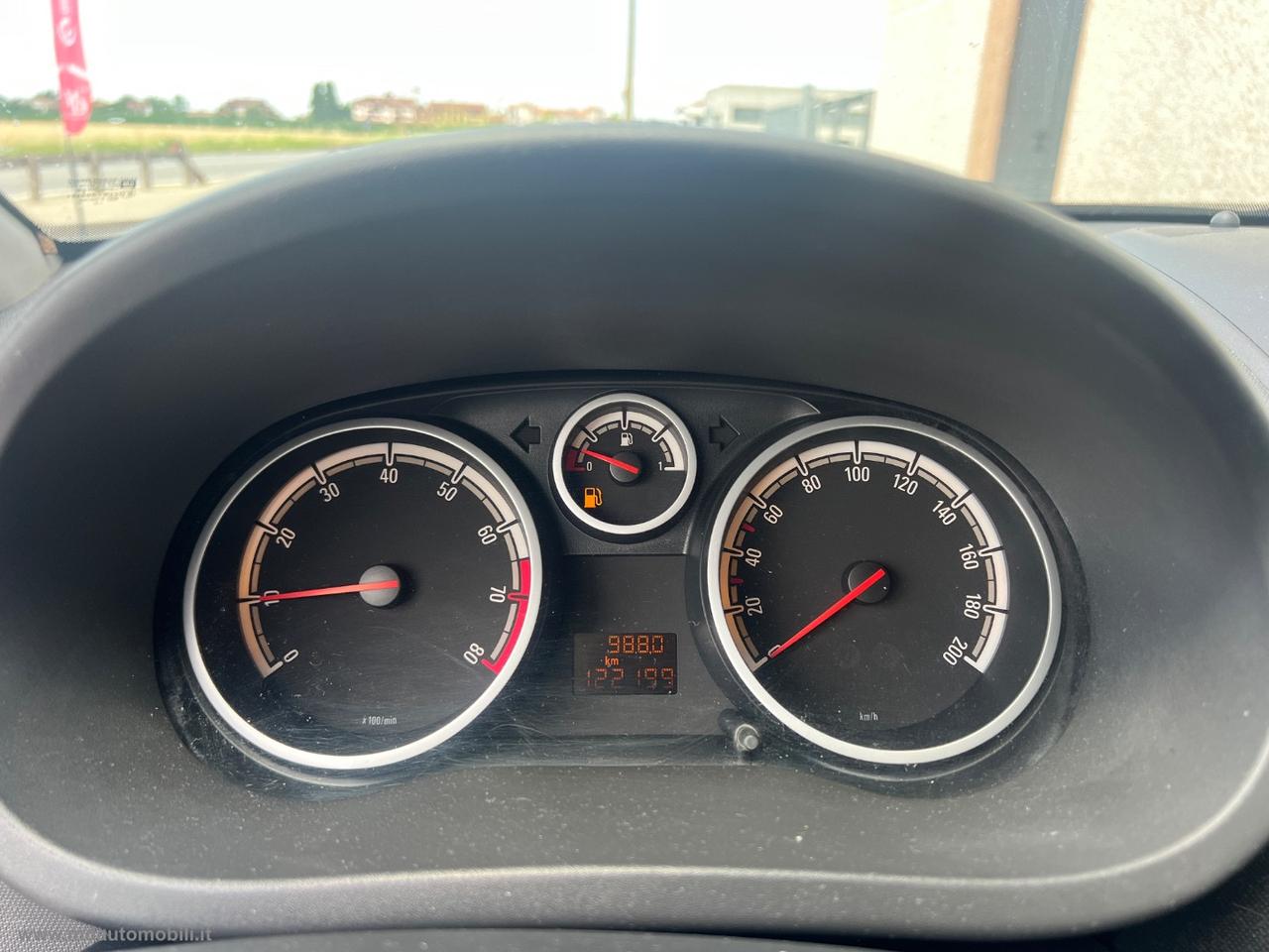 OPEL Corsa 1.2 3p. Club SOLO KM.122000