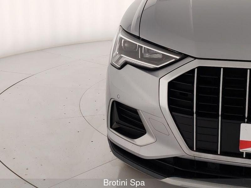 Audi Q3 2.0 35 TDI S Tronic Business Advanced