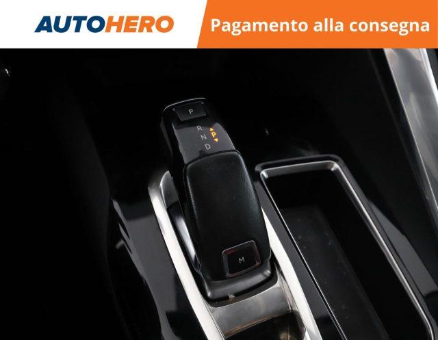 PEUGEOT 3008 BlueHDi 130 S&S EAT8 Business