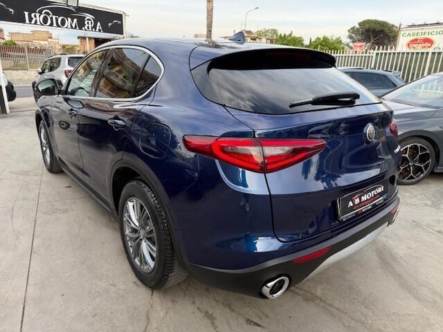 Alfa Romeo Stelvio 2.2 Turbodiesel 180 CV AT8 RWD