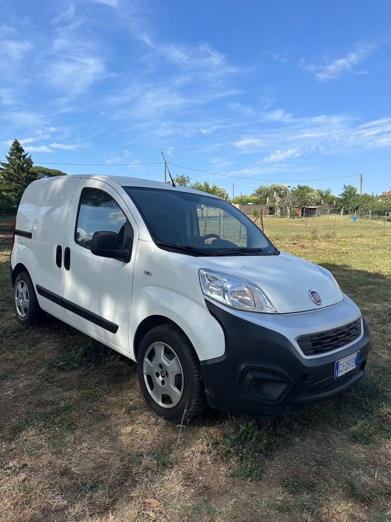 FIAT Fiorino 1.3 MJT 95CV APPLE CAR PLAY