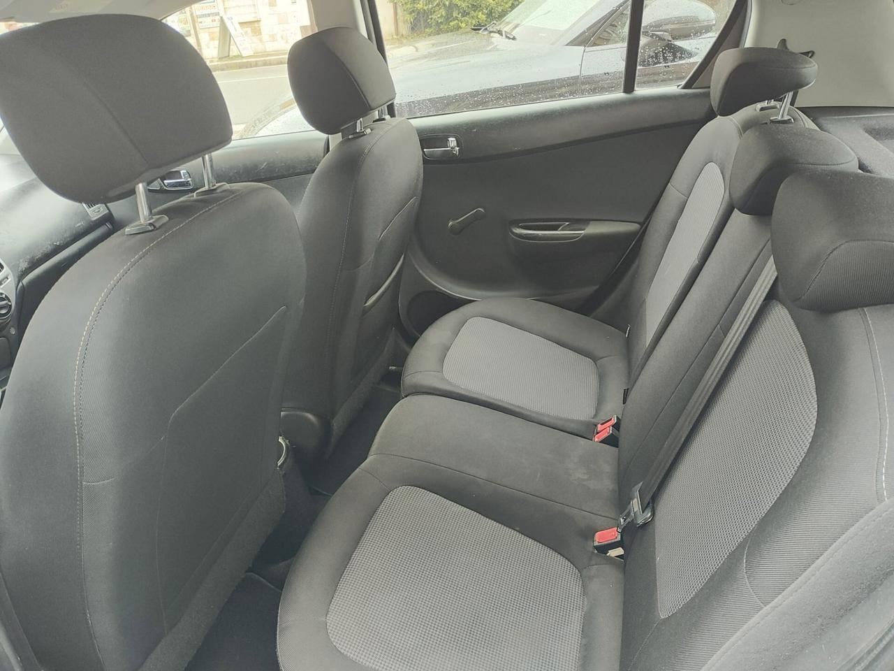 Hyundai i20 1.2 5p. BlueDrive GPL Sound Edition