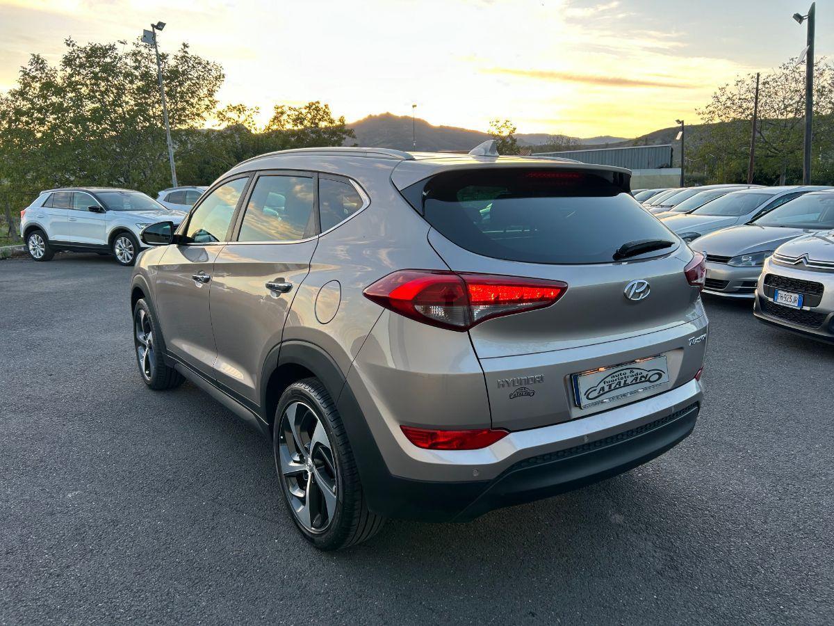 HYUNDAI - Tucson - 1.7 CRDi Sound Edition