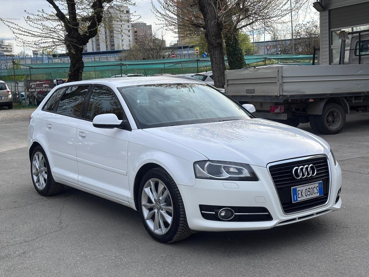 Audi A3 SPB. 2.0 TDI F.AP. S tronic solo 140 mila km