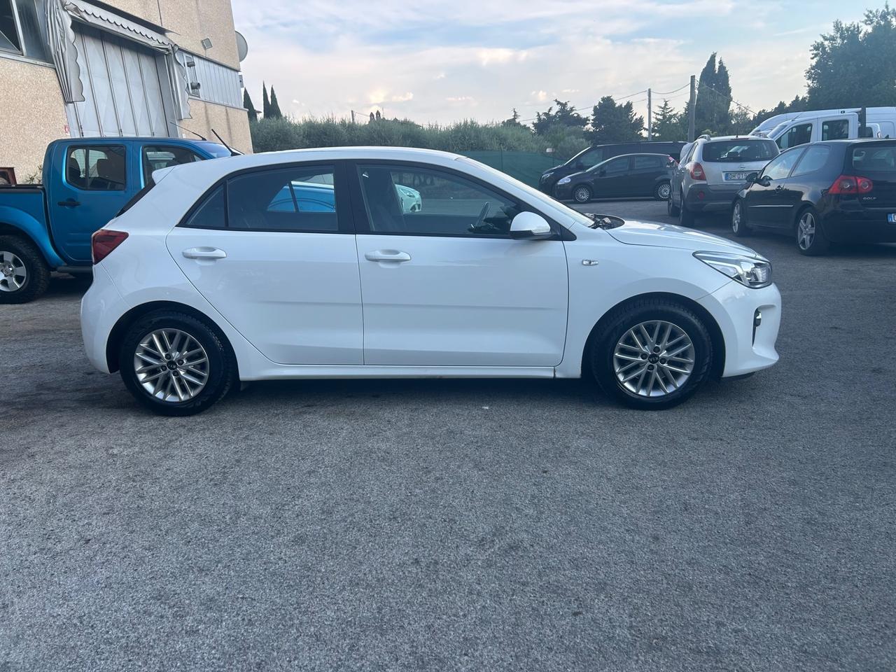 Kia Rio 1.4 CRDi 5 porte 115000km Euro6B