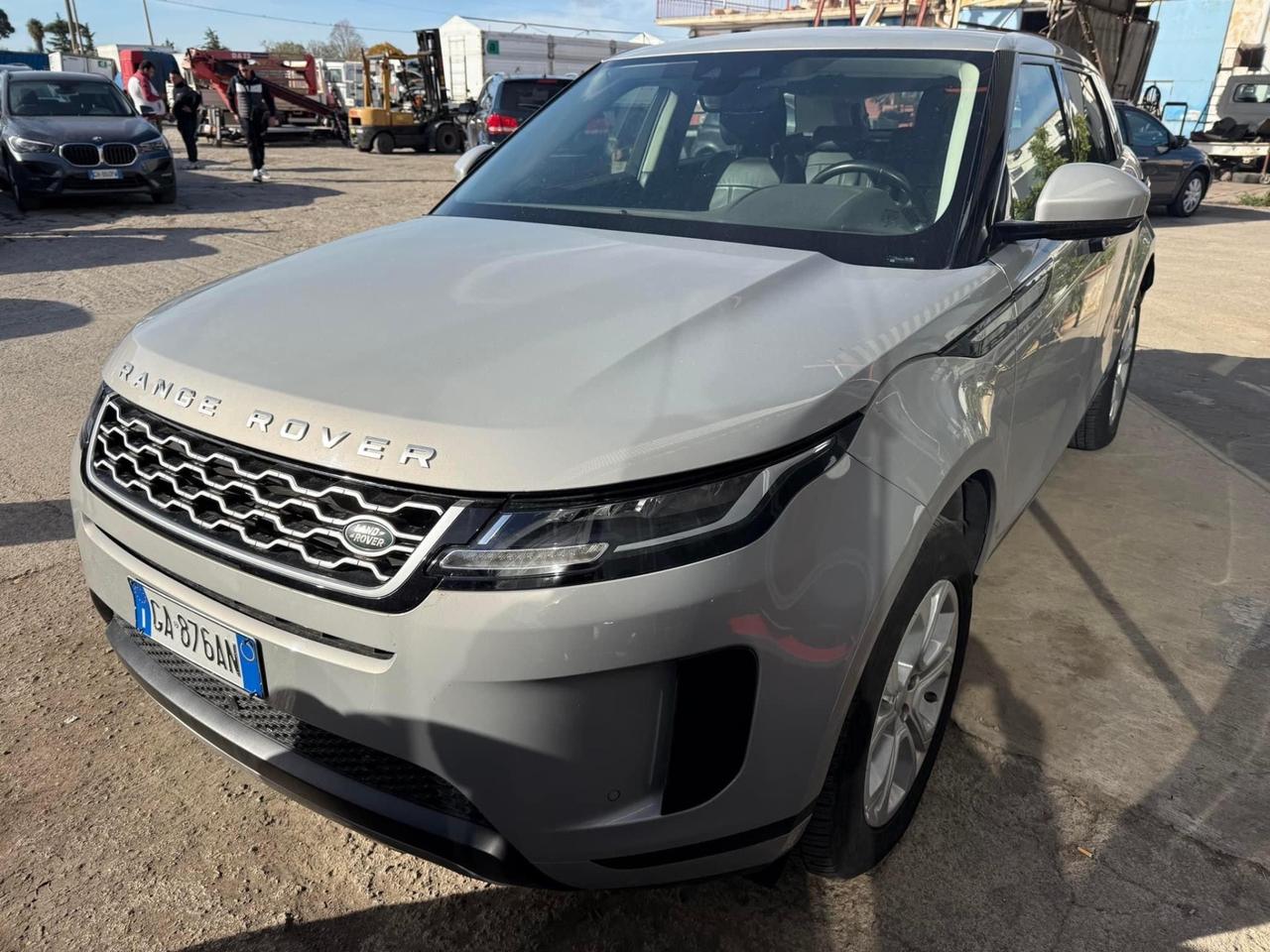 Range Rover Evoque 2.0 150 CV R-Dynamic catena rotta