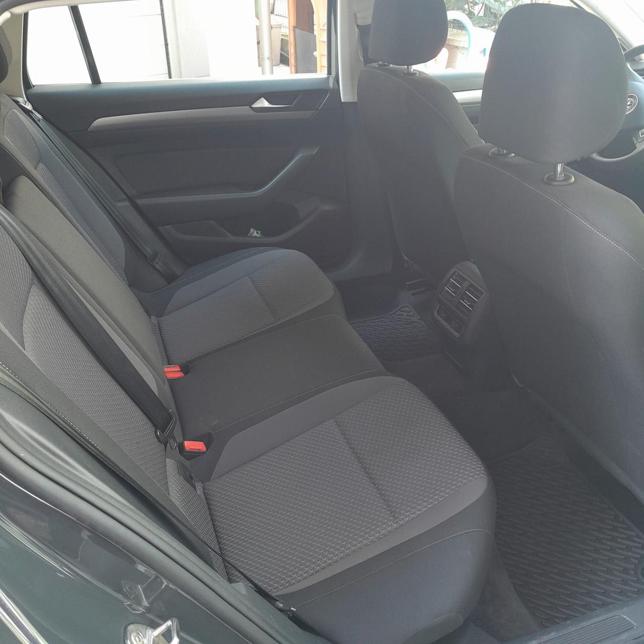 Volkswagen Passat Variant 2.0 TDI Highline BlueMotion Technology