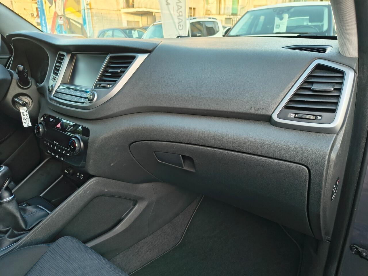 HYUNDAI TUCSON UNICOPROPRIETARIO 1.6 BENZINA 2016