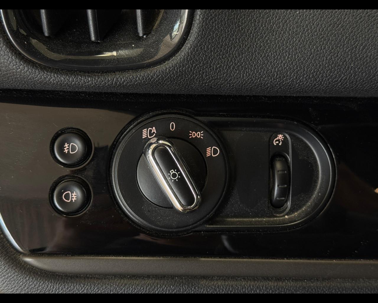 MINI Mini Countrym.(F60) - Mini 1.5 Cooper Hype Countryman