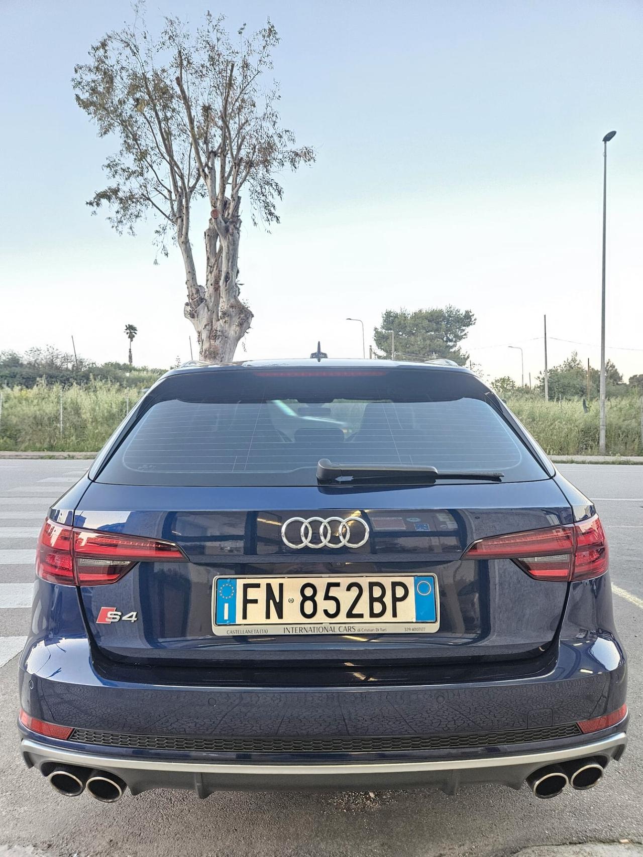 Audi S4 Avant 3.0 TFSI 353cv Quattro FULL IVA ESPOSTA