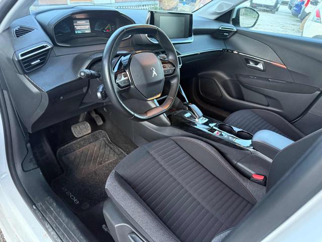 PEUGEOT 208 motore elettrico 136 CV 5 porte Active