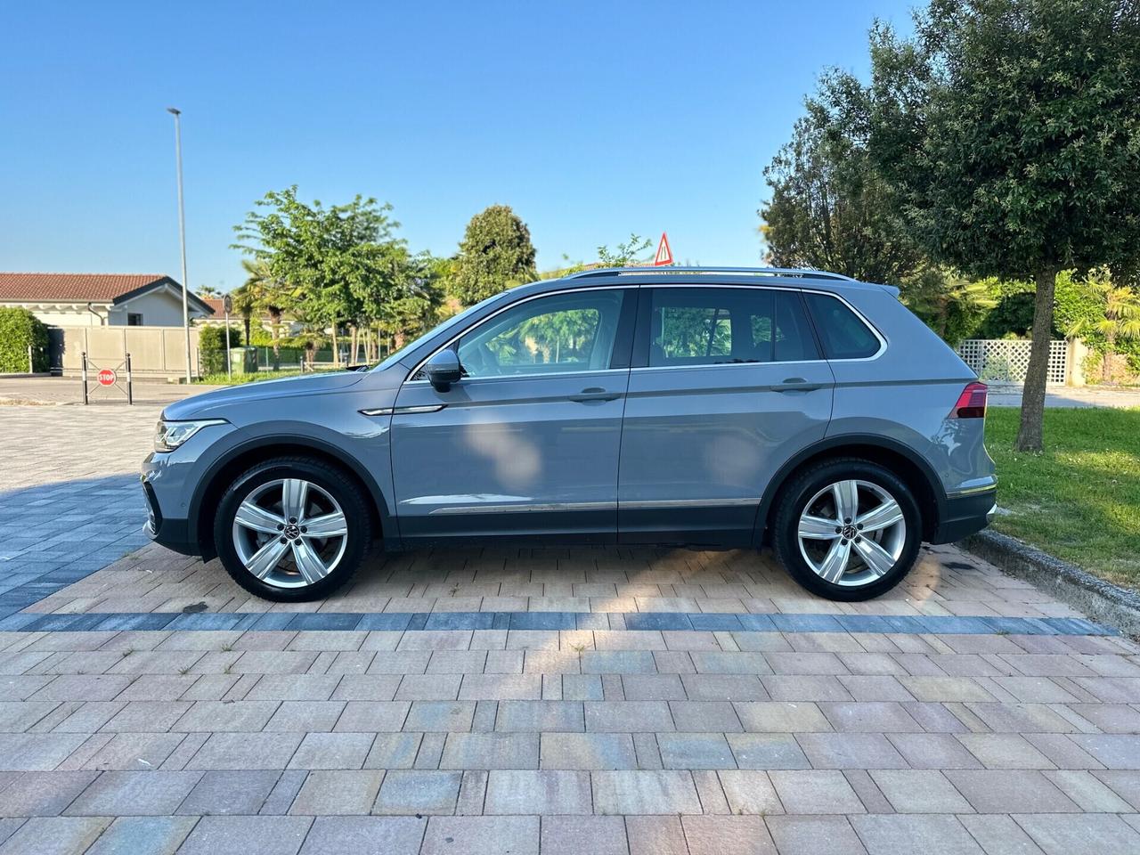 Volkswagen Tiguan 2.0 TDI 150 CV SCR DSG Elegance