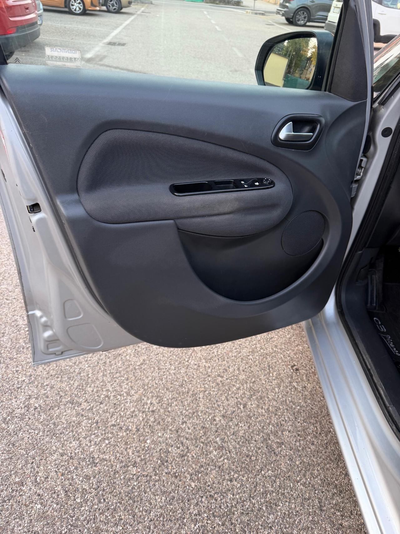 Citroen C3 Picasso 1.6 - NEOP. - 12 MESI DI GARANZIA -