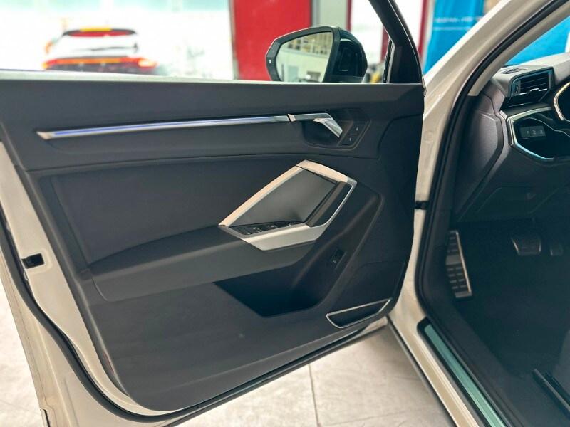 AUDI Q3 2ª serie Q3 35 TDI S tronic Business A...
