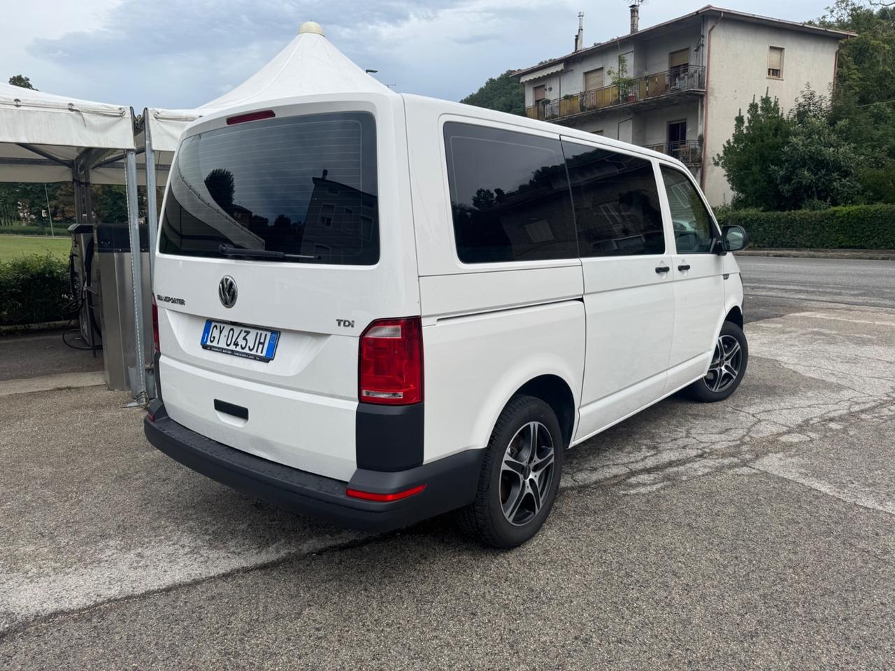 Volkswagen Transporter T6 2.0 TDI 9 posti