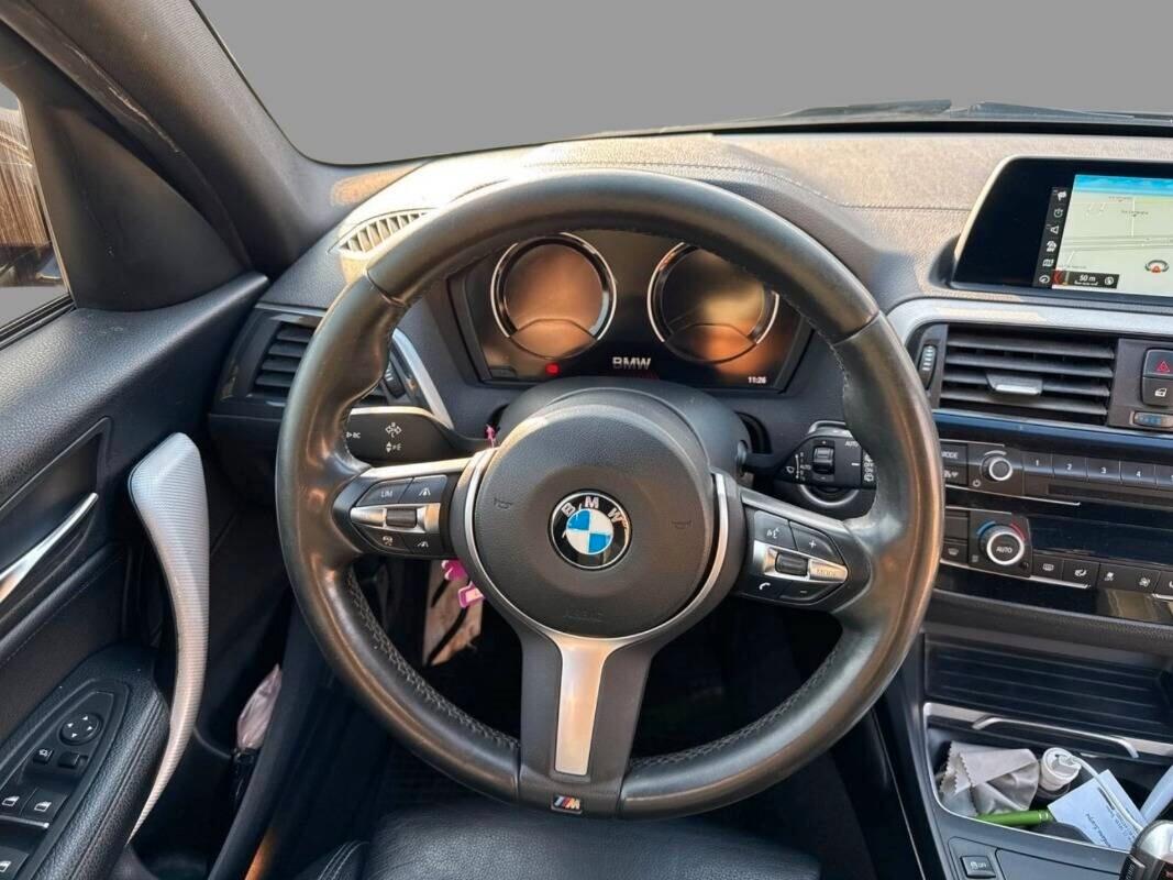 Bmw 118 118d 5p. Msport