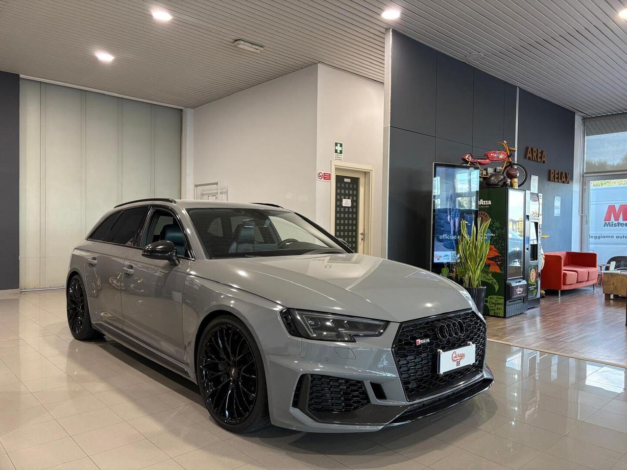 Audi RS4 Avant RS4 2.9 tfsi quattro 450cv tiptronic