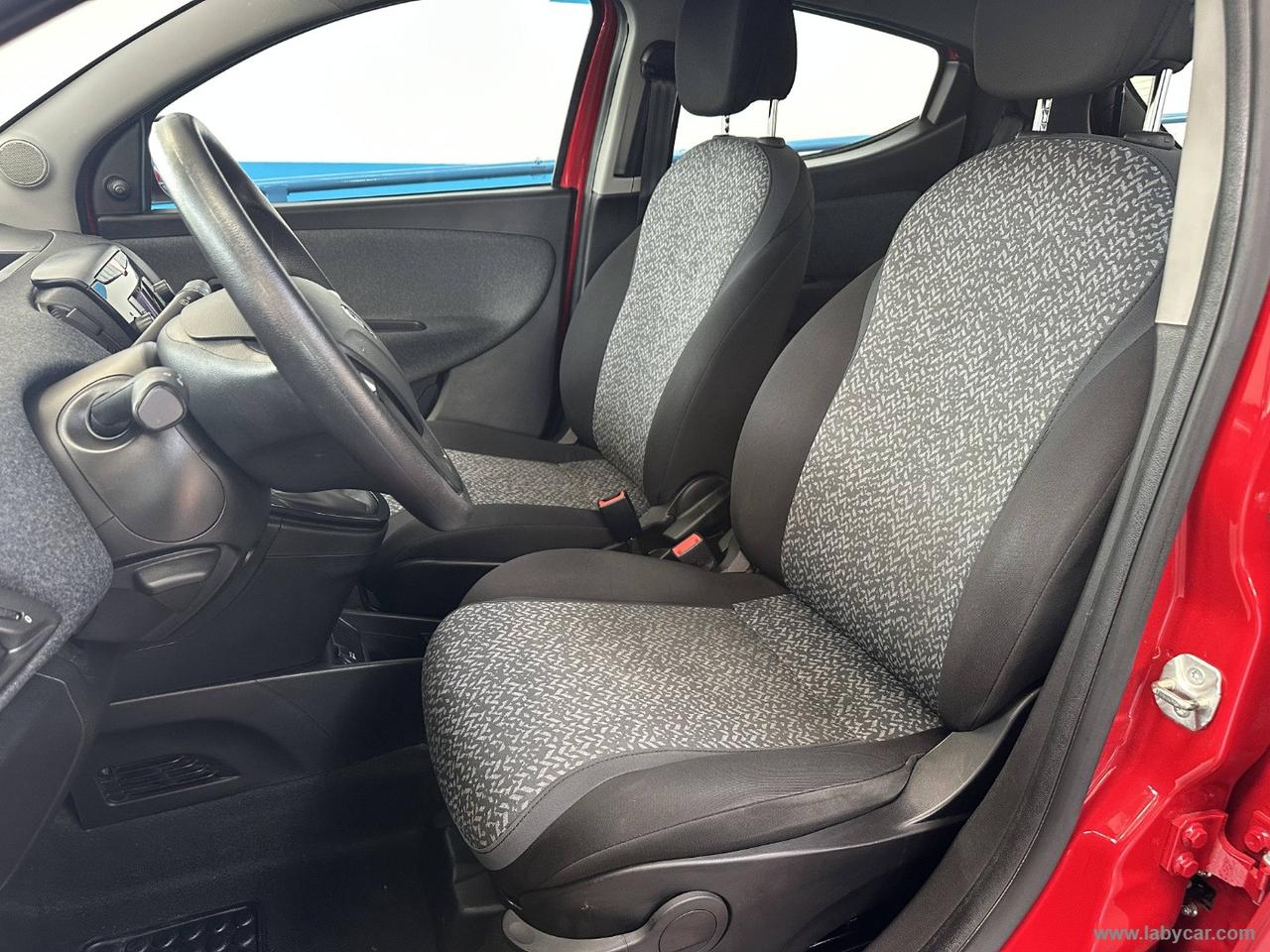 LANCIA Ypsilon 1.0 FireFly 5p.S&S Hybrid Silver OK PER NEOPATENTATI