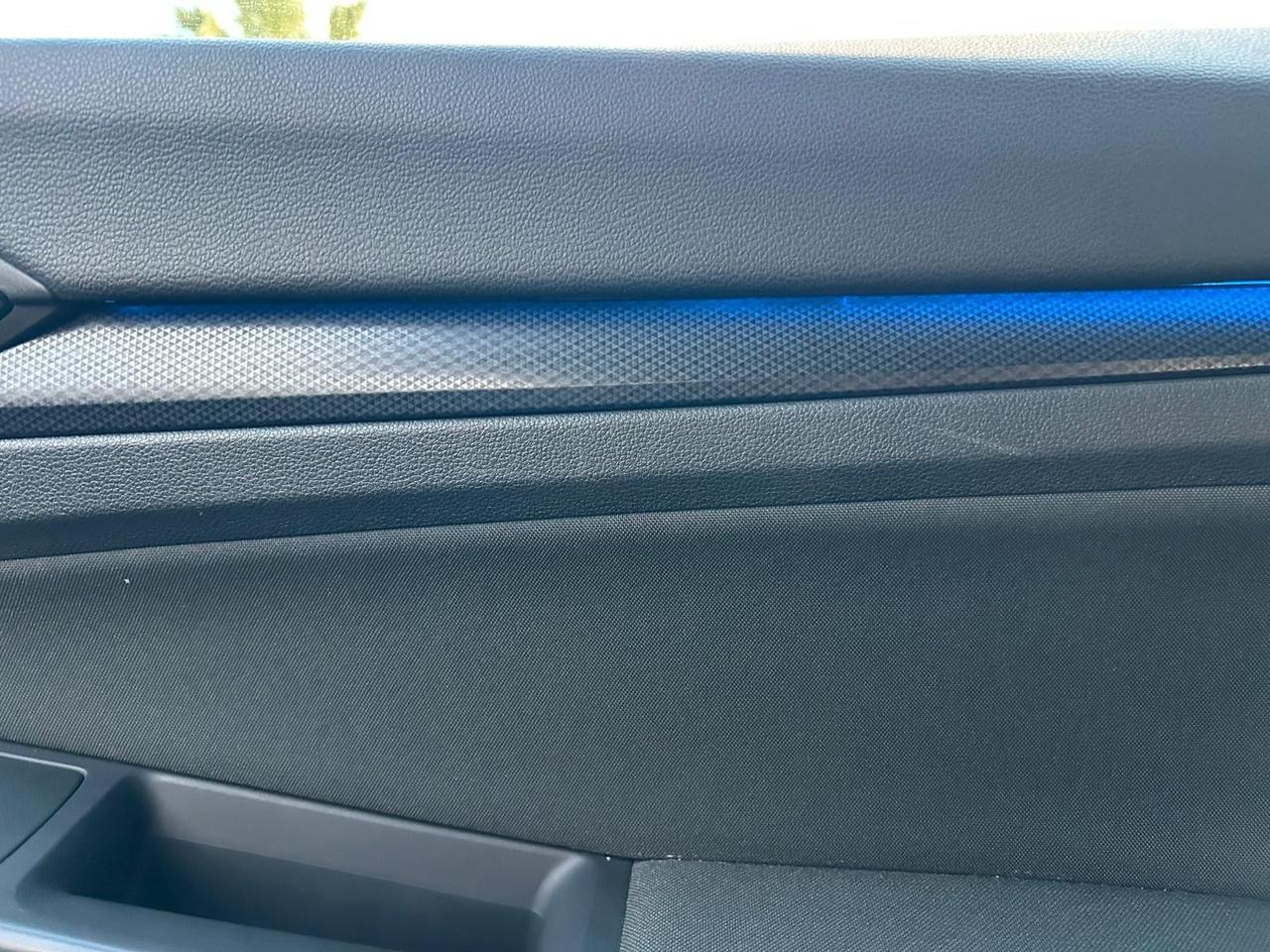 Volkswagen Golf 2.0 TDI 150 CV DSG SCR R-Line