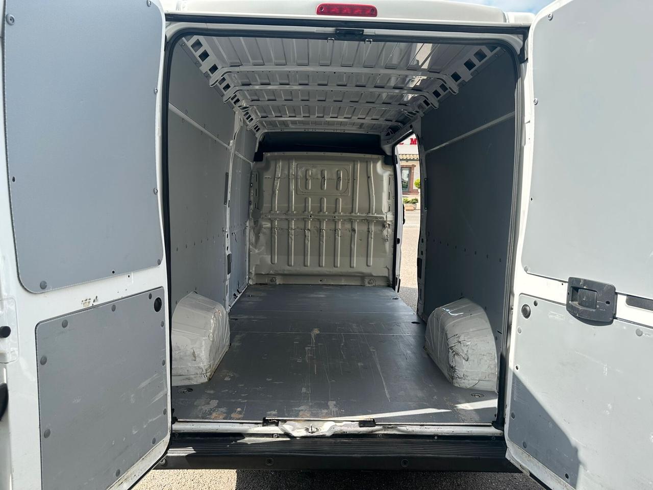 Citroen Jumper 35 BlueHDi 140 S&S PLM-TM Furgone Business