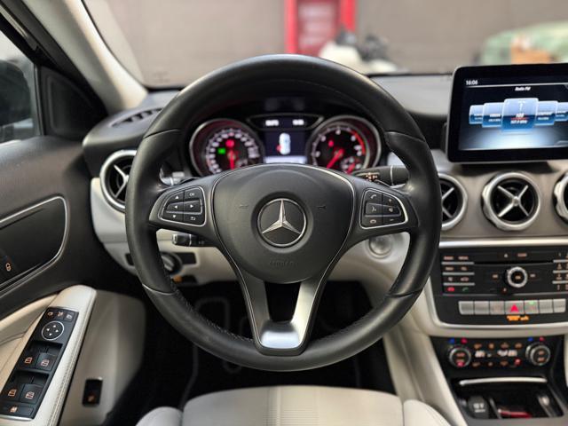 MERCEDES-BENZ GLA 180 d Automatic Sport
