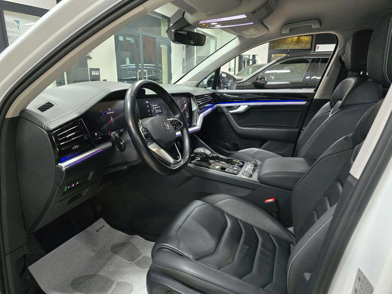 Volkswagen Touareg 3.0 V6 TDI SCR R-Line