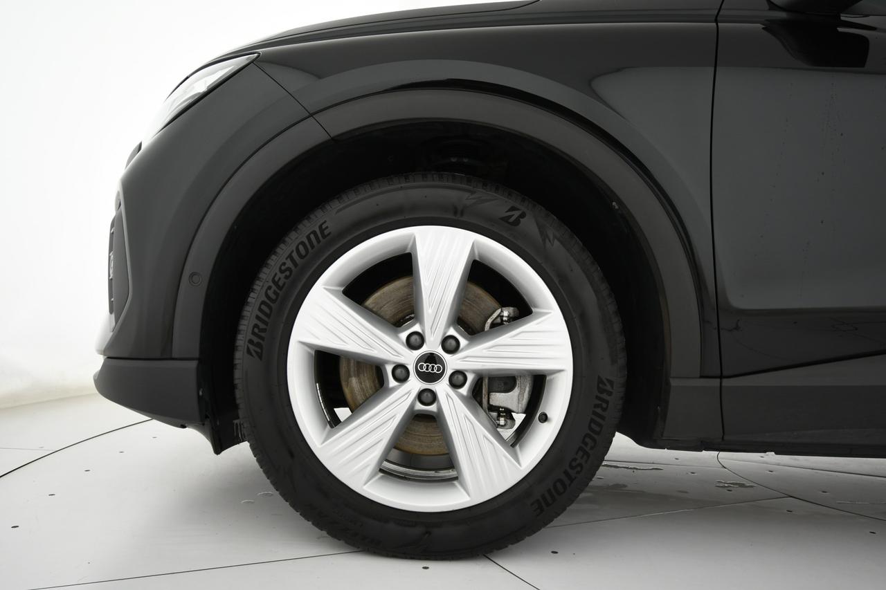 AUDI Q4 Sportback e-tron 40 CAMERA+ACC+APP CONNECT