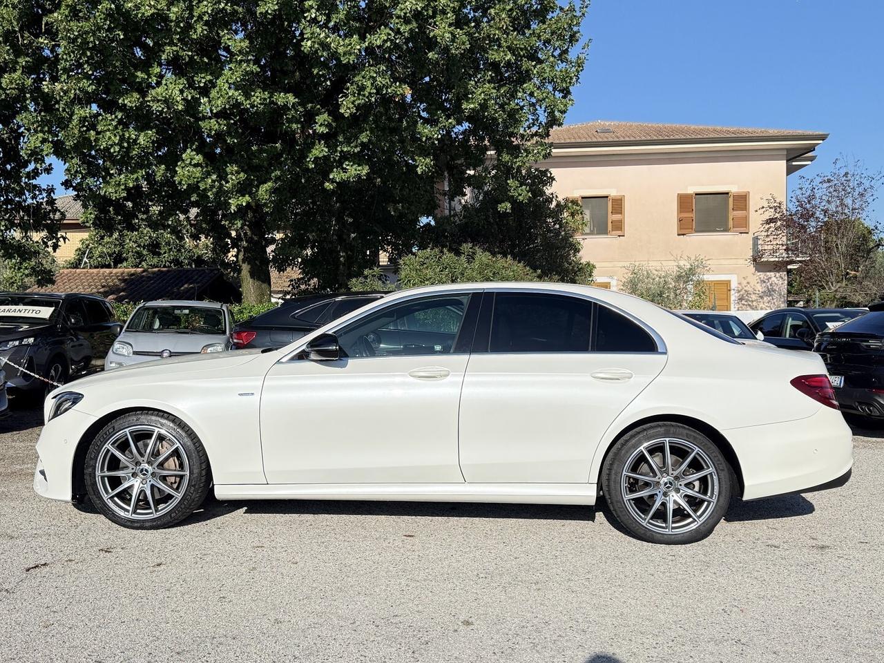 MERCEDES BENZ E 200 BERLINA BUSINESS SPORT STYLE