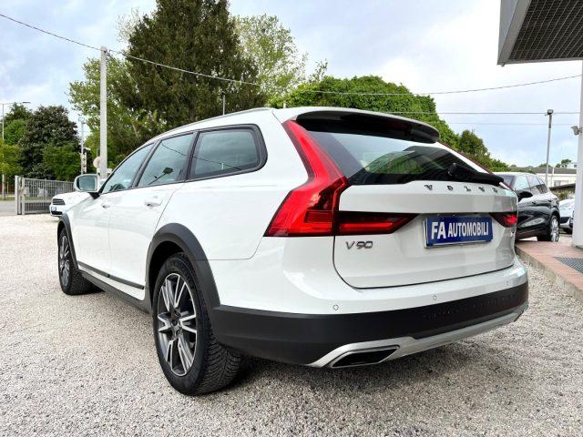 VOLVO V90 Cross Country D4 AWD Geartronic Business Plus