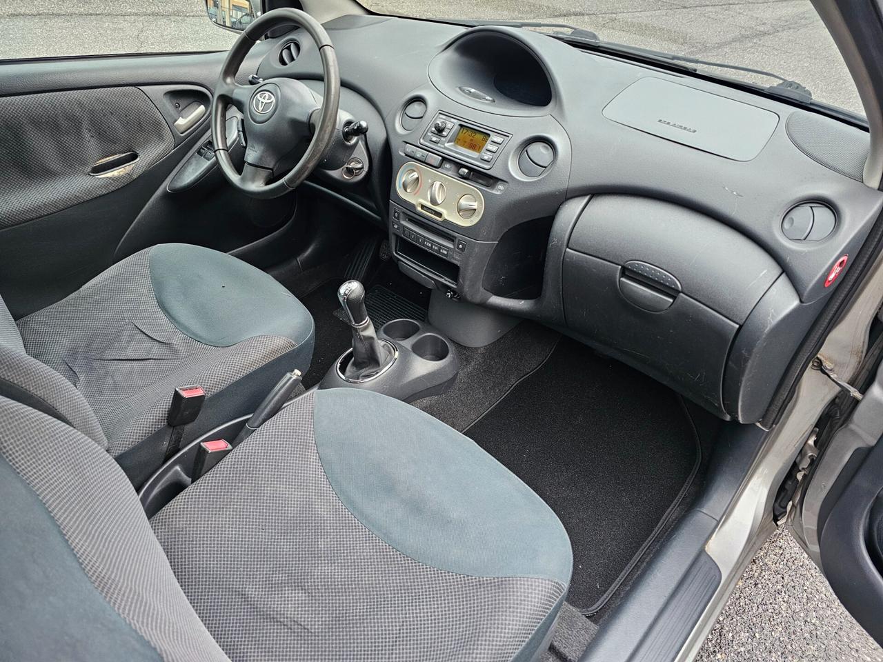 TOYOTA YARIS 1.3 SOL "OK PER NEOPATENTATI"