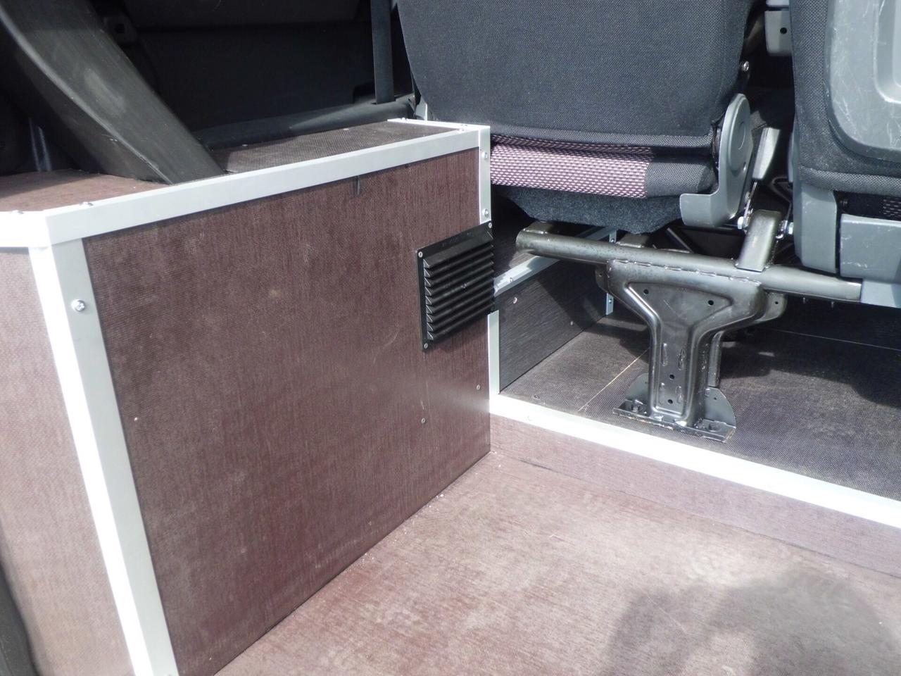 Peugeot Boxer 330 2.2 HDi/130CV FAP PC-TN Combi Premium-9 POSTI/POLTRONE SINGOLE CLIMA POSTERIORE