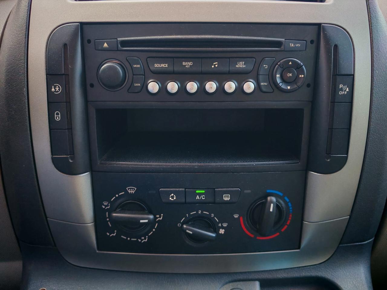 Fiat Scudo 2.0 MJT/130 PL Combi 9 posti