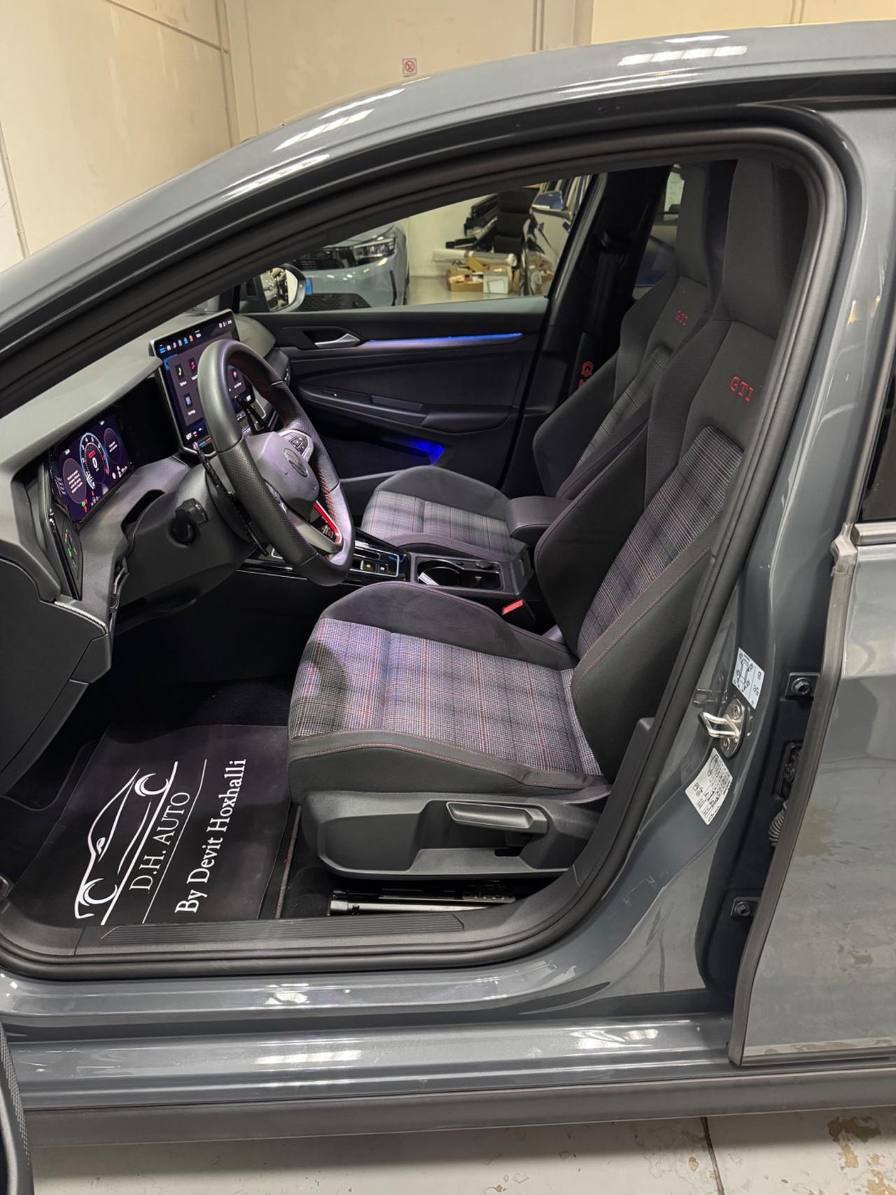 Volkswagen Golf 2.0 TSI DSG GTI