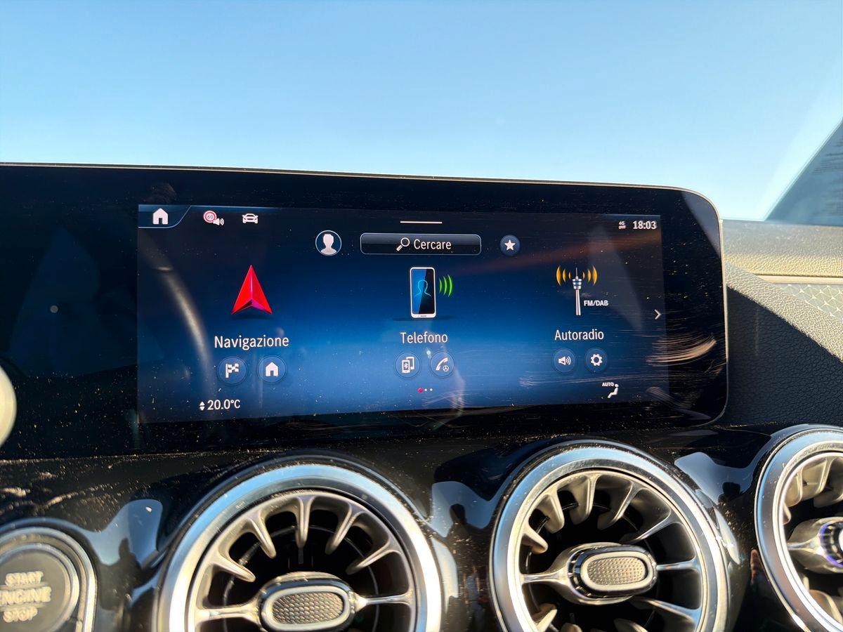 Mercedes-Benz GLA 180 Progressive Advanced Plus auto
