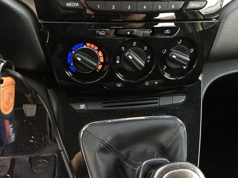 Lancia Ypsilon 1.2 69cv Gold 5p TAGLIANDO E GARANZIA INCLUSI