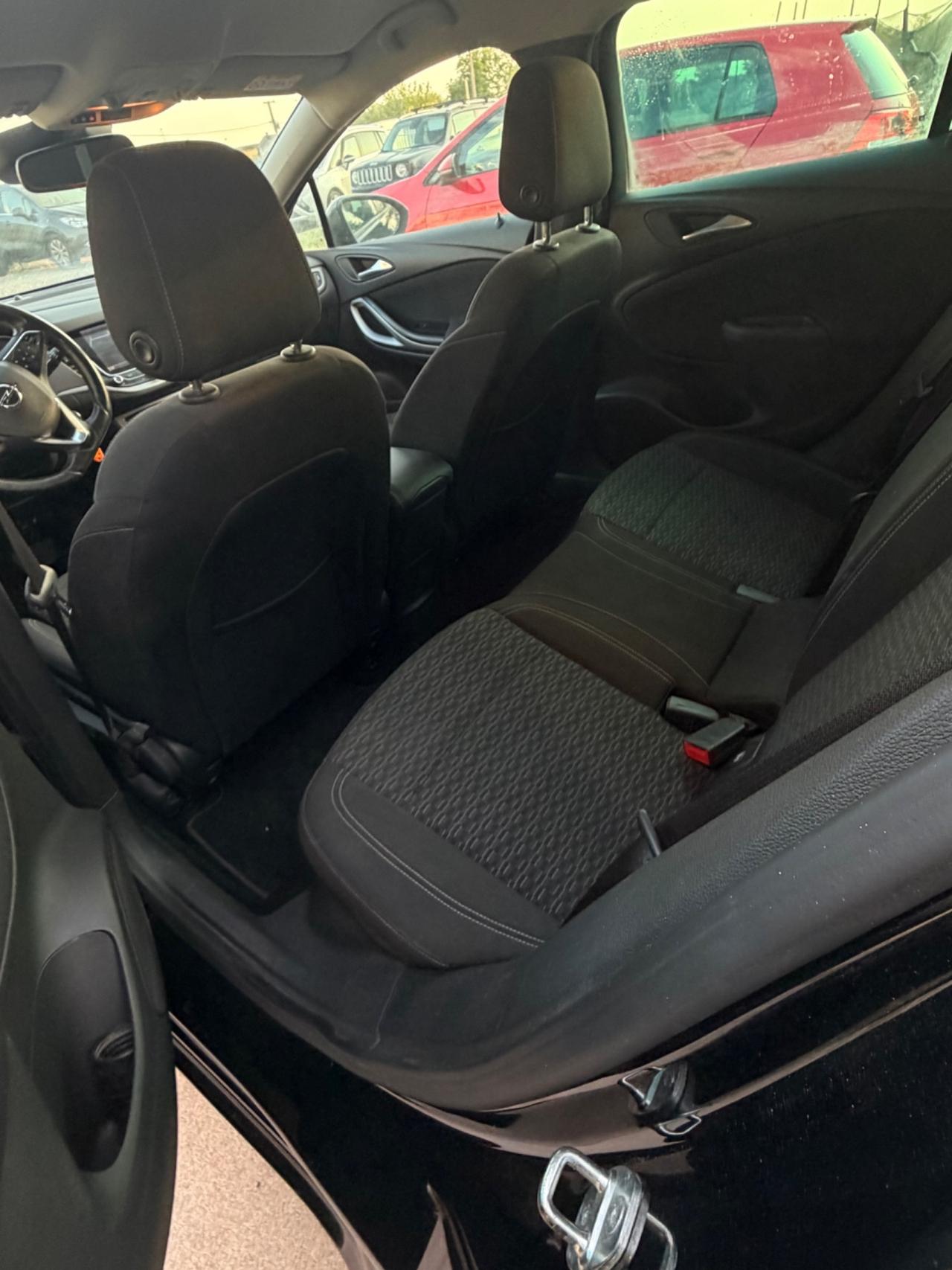 Opel Astra 1.4 Turbo 150CV Start&Stop aut. 5 porte Innovation