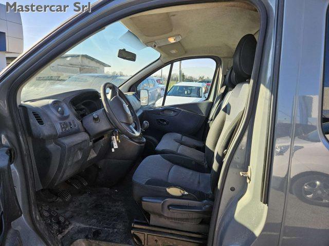 OPEL Vivaro 1.6 CDTI 95CV 9 posti - targa FD505JA